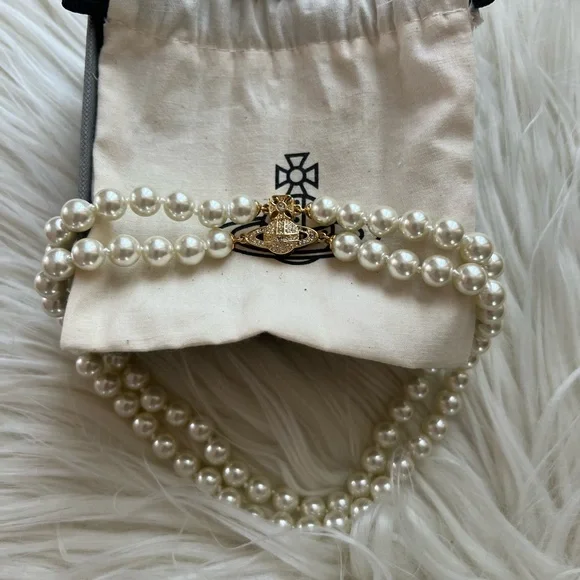 Vivienne Westwood Graziella Faux Pearl and crystal Choker Necklace - Picture 2 of 9
